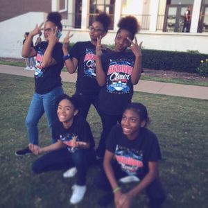 Meet your Posher, Paris